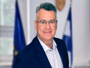 O koľko hlasov vyhrali v okrese Hlohovec starostovia Koplotoviec, Trakovíc či Kľačian?