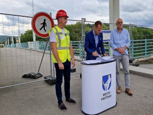 Piešťany majú podpísanú zmluvu na sanáciu pilierov Kolonádového mosta