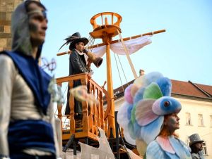 Trnavou prepláva pirátska loď. Teen Theatre Fest prinesie divadlo aj mimo divadlo