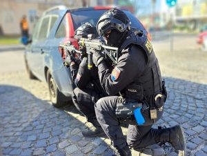 Sú vždy prví tam, kde ich treba. Policajti z PMJ ukážu svoju prácu