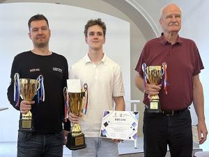 Šachový turnaj bol netradične v trnavskom múzeu, spojil generácie hráčov
