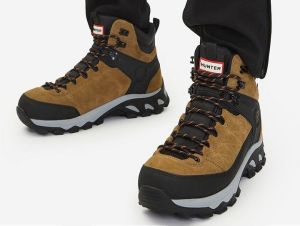 Pánske trekové topánky pre začiatočníčky - ktoré si vybrať na turistiku?