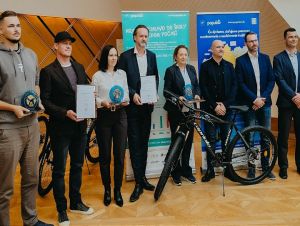 Systém zdieľaných bicyklov pri Piešťanoch zaujal, kraj získal ocenenie