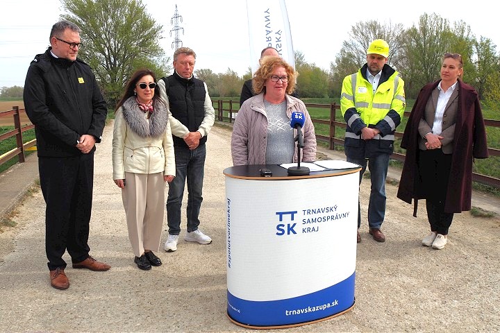 Vážskej cyklomagistrále pribudne úsek zo Siladíc do Hlohovca